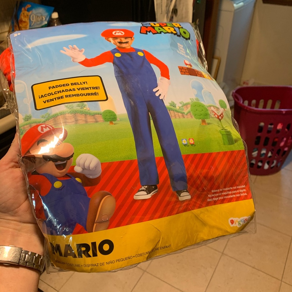 Like New 2t Mario Costume